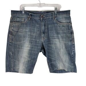 TK AXEL TREADWELL RELAXED STRAIGHT DENIM BLUE JEANS ALTERED TO SHORTS SIZE 36X10